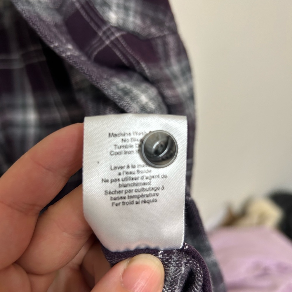 TNA boyfriend plaid oversized flannel size medium cottagecore loungewear casual - Picture 3 of 5